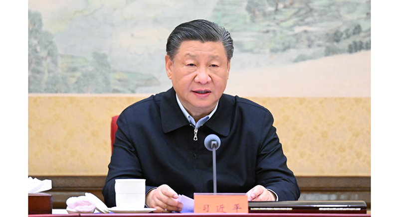 中共中央政治局召开会议 习近平主持会议（资料图）