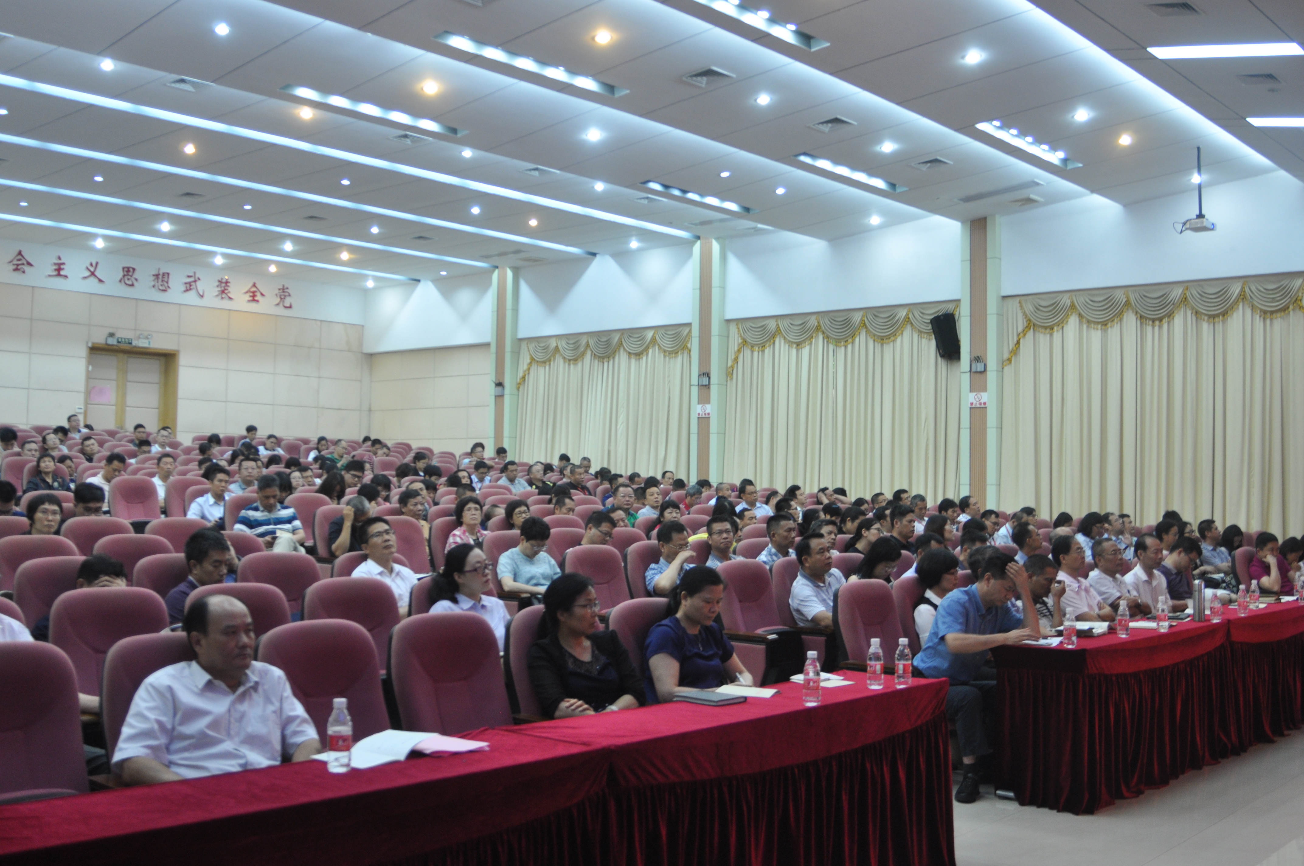 微信图片_20180601103504.jpg 微信图片_20180601103504.jpg